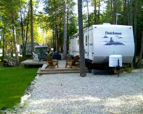 Camping - Amazing Rocky Park Campground