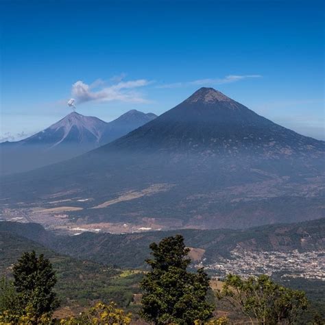 Volcan De Pacaya In San Vicente Pacaya Expedia