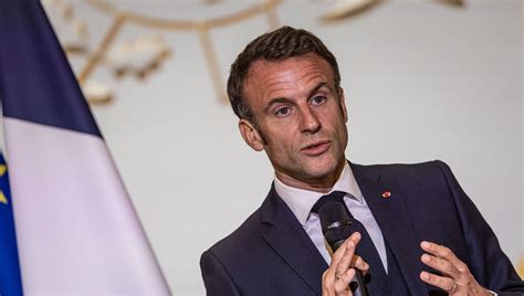 Emmanuel Macron Annonce Un Projet De Loi D Ici La Fin De L Ann E Pour