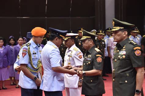 Panglima Tni Pimpin Sertijab Kababek Dan Dandenma Mabes Tni