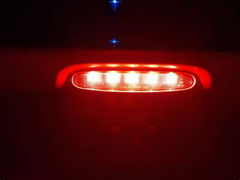 Пересвет доп.стоп сигнала с лампы на LED — Mazda 3 (1G) BK, 1,6 л, 2008 ...