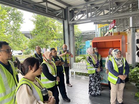 FIKS Visit By Suruhanjaya Tenaga Alam Flora Sdn Bhd