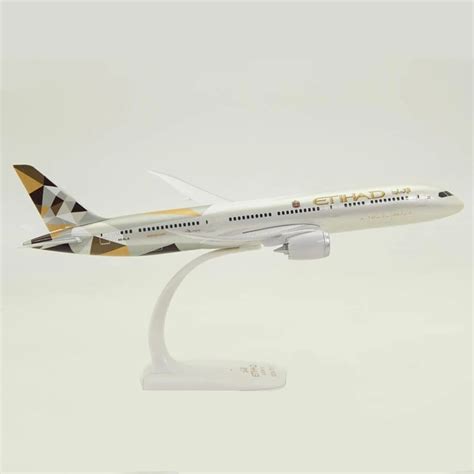 31CM 1 200 L Ekli U Aklar ETIHAD Airways Boeing B787 U Ak U Ak U