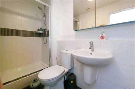 Property For Sale Ruislip Road East Greenford Ub Fh Sutherland