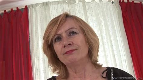 Free Golden Haired Granny Was Banging Porn Video HD