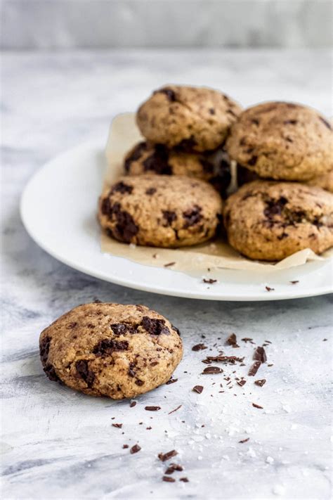 Easy Keto Chocolate Chip Cookies | I Eat Keto