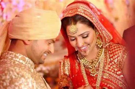 Priyanka Chaudhary Suresh Raina Wife Biography Age Profession