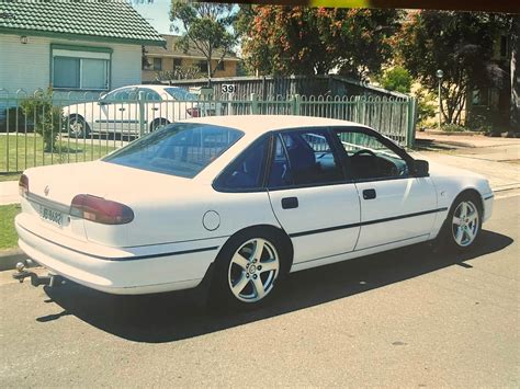 Holden Commodore Jbrugel Shannons Club