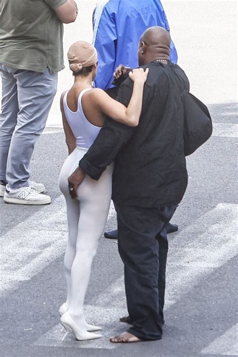 Kanye West S Wife Walks Almost Naked In Italy Locals Are Furious And Threaten Jail