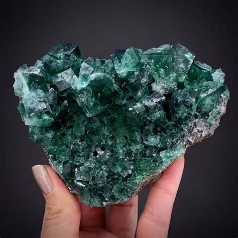 Fluorite With Galena Ukf Queen Of Green Pocket Uk Mineral