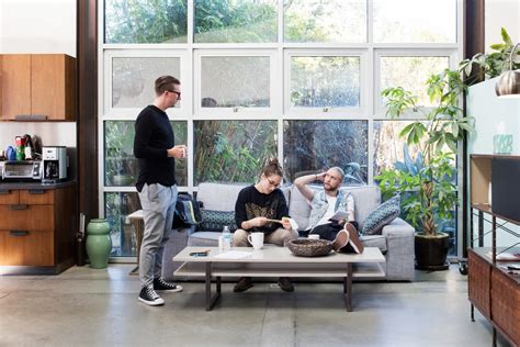 The Hot New Trend for Married Couples? Roommates | Apartment Therapy