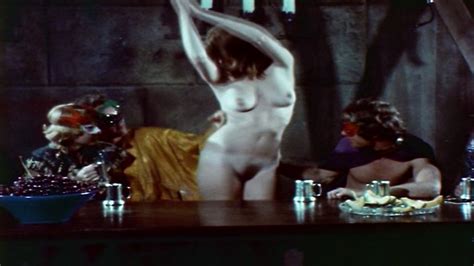 Linda Marie nude pics página 1