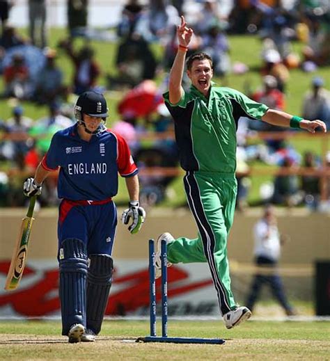 Collingwood stars but England struggle for win | ESPNcricinfo.com