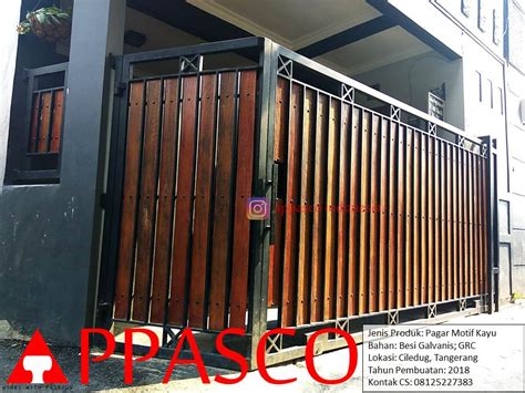 Pagar Rumah Model Minimalis Klasik Motif Kayu Di Ciledug Tangerang