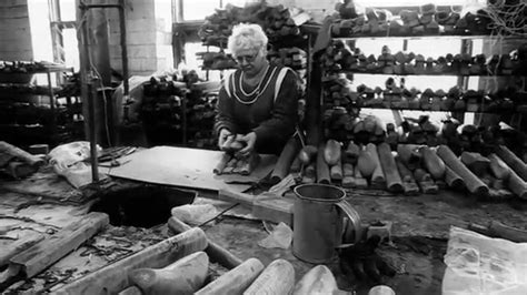 Елецкая Сапоговаляльная Фабрика - YouTube