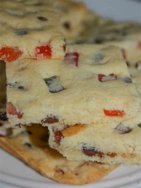 How To Make Festive Shortbread Cookie Bars - Gluten Free - Kiss Gluten Goodbye