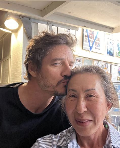 Pedro Pascal News Brasil on Twitter Como são lindos Nova foto