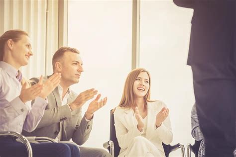 Premium Photo Business People Clapping Hands At Meeting