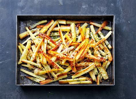 Pastinaakfrietjes Met Rozemarijn Recept Allerhande Albert Heijn