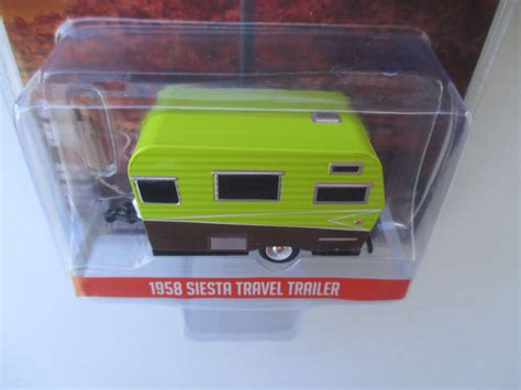 Greenlight Hitched Homes Series 3 1958 Siesta Travel Camper Trailer