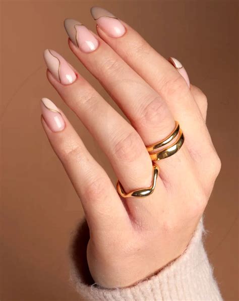 Dise Os De U As Almendradas Nude Que Siempre Est N De Moda