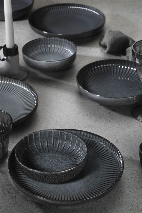 Kütahya Porselen Crest 24 Pcs.Pıano Dınner Set