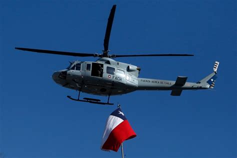 Helicóptero De La Fach Que Realizaba Vuelo De Instrucción Cayó En Los