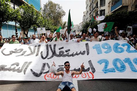 الذكرى الـ 65 لاندلاع ثورة التحرير في الجزائر