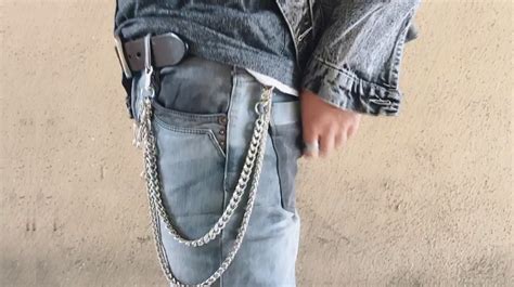 How To Wear A Wallet Chain In 5 Ways Ichainwallets