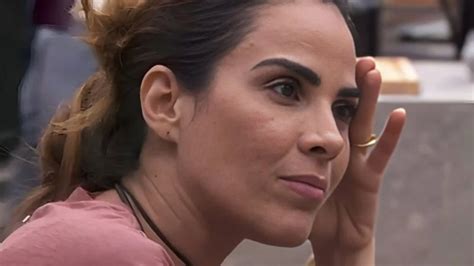 BBB 24 Wanessa Camargo tem crise de choro e diz que Davi ganhará o