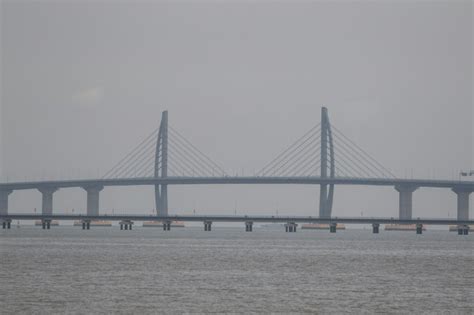 Xi Jinping Inaugure Un Pont Gigantesque Entre Hong Kong Macao Et La