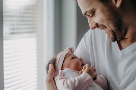 The Essential Guide For New Dads What To Expect When Your Baby Arrives