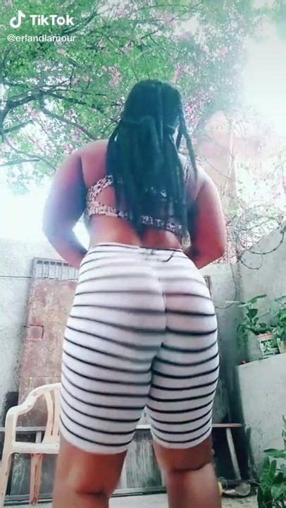 Milf Au Gros Cul Xhamster