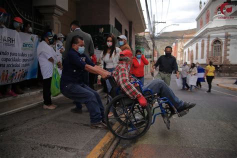 Exclusión de personas con discapacidad se extiende por falta de