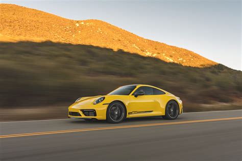 2023 Porsche 911 Carrera T Tackles Mountain Passes With Ease - CNET