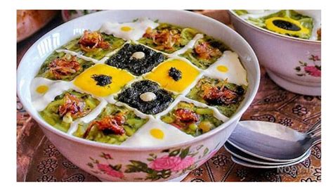 طرز تهیه آش رشته فوری و آسان برای وقت افطار