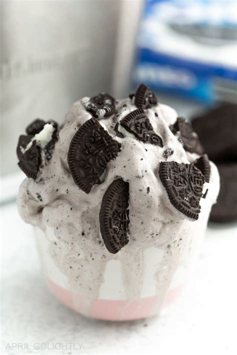 Homemade Oreo Ice Cream Recipe