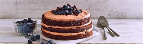 RUF Naked Cake Schoko Backmischung für eine Schokoladen Sahnetorte mit Backform geeignet für