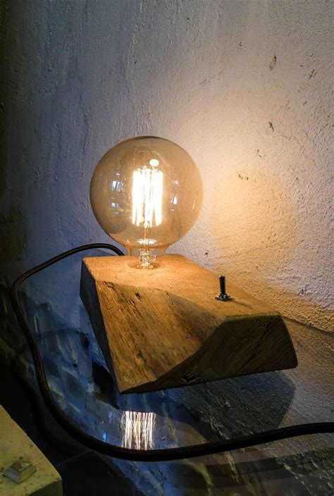 Lampe En Bois Brut Noyer Mit Bildern Lampen Kunst Auf Holz Holz