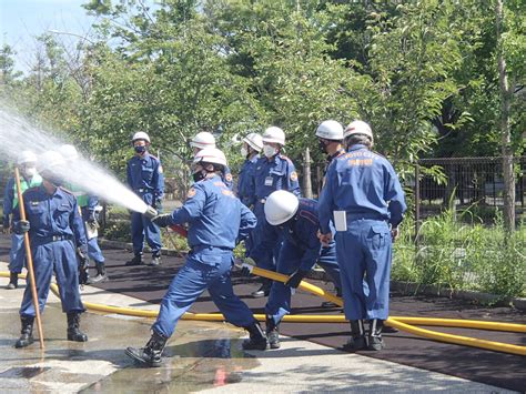 京都市消防局：上京消防団放水技術向上訓練を実施しました！！