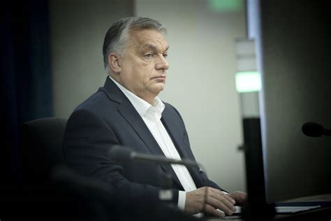 Háromnapos Közigazgatási Szünetet Rendelt El Orbán Viktor Bezárnak A