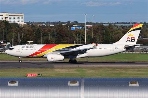 Oe Lcl Air Belgium A At London Heathrow Lhr Egll Flickr