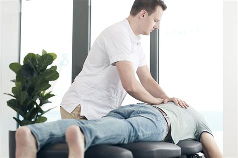 Pijn Tussen Schouderbladen De Symptomen Chiropractie