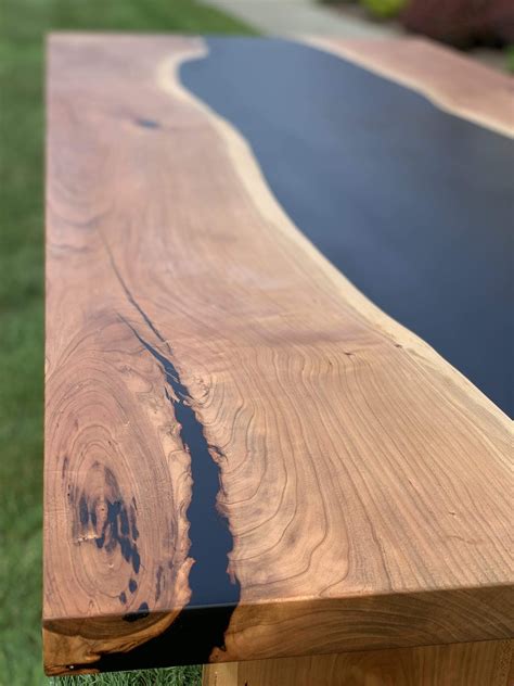 Plywood Edge Table