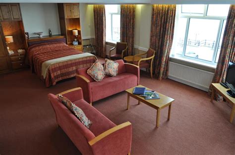 The Expanse Hotel Deals & Reviews, Bridlington | LateRooms.com