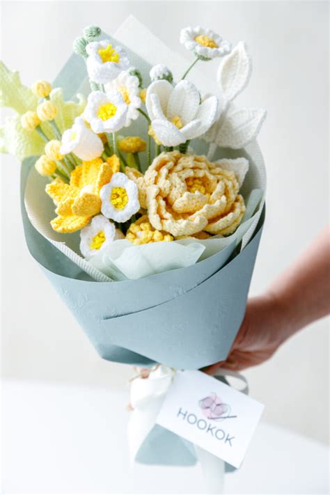 Yellow Peony Bouquet Kit – with PDF pattern - Hookok