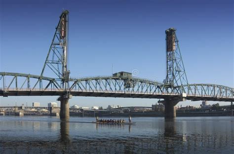 Hawthorne Bridge Portland Oregon In The Fall Stock Photo - Image of ...