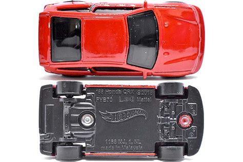 88 HONDA CR Xと85 HONDA CR Xの比較レビューRyu氏渾身のCRXを新旧並べてみたよ FYB70 DHX24 Hot Wheels 情報まとめ