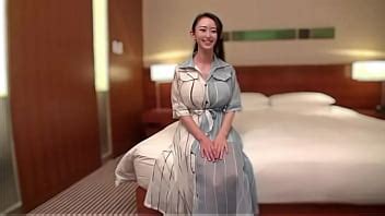 高校教諭をしている爆乳先生 学校の人には絶対に見せられないハメ撮り映像 XVIDEOS