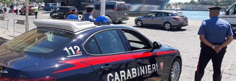 Ischia E Procida Controlli Dei Carabinieri Al Porto